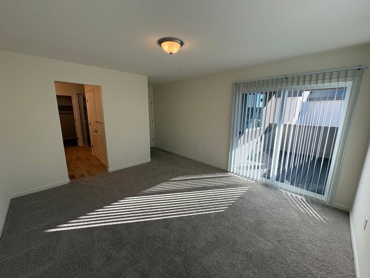 30541 Delancy Rd - Photo 3 of 29