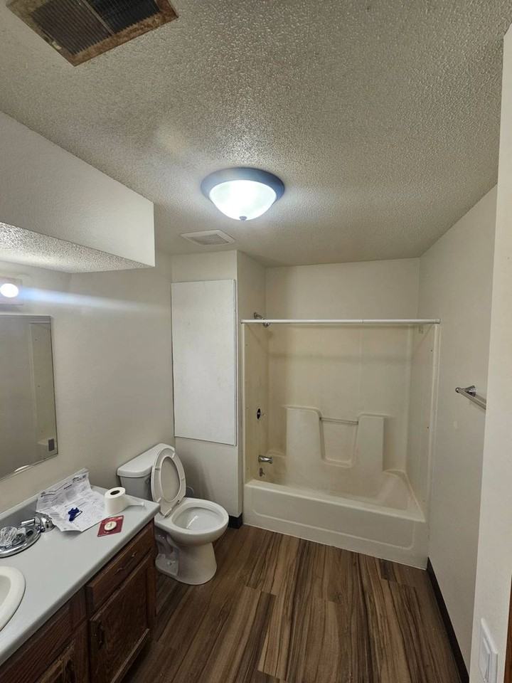 Carroll 31-Unit - Photo 6 of 10