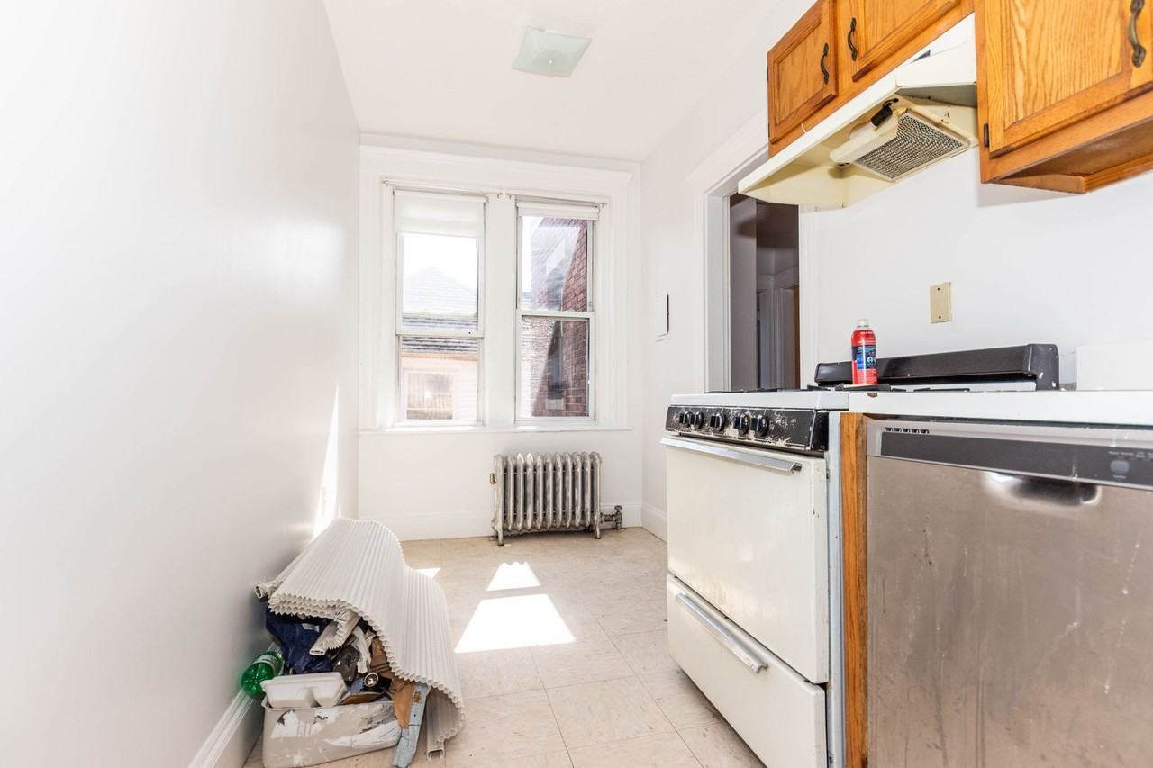 40 Chester St - Photo 2 of 9