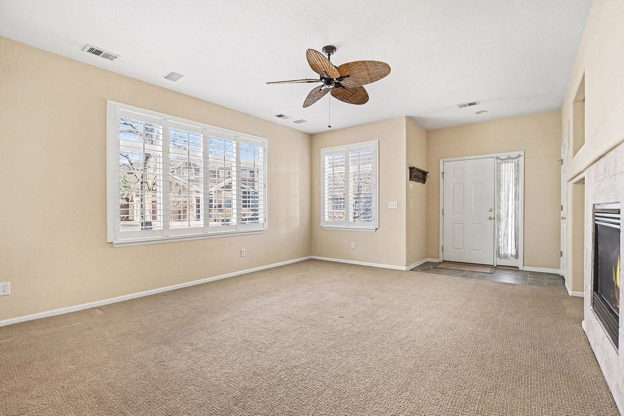 13803 Legend Way - Photo 7 of 32