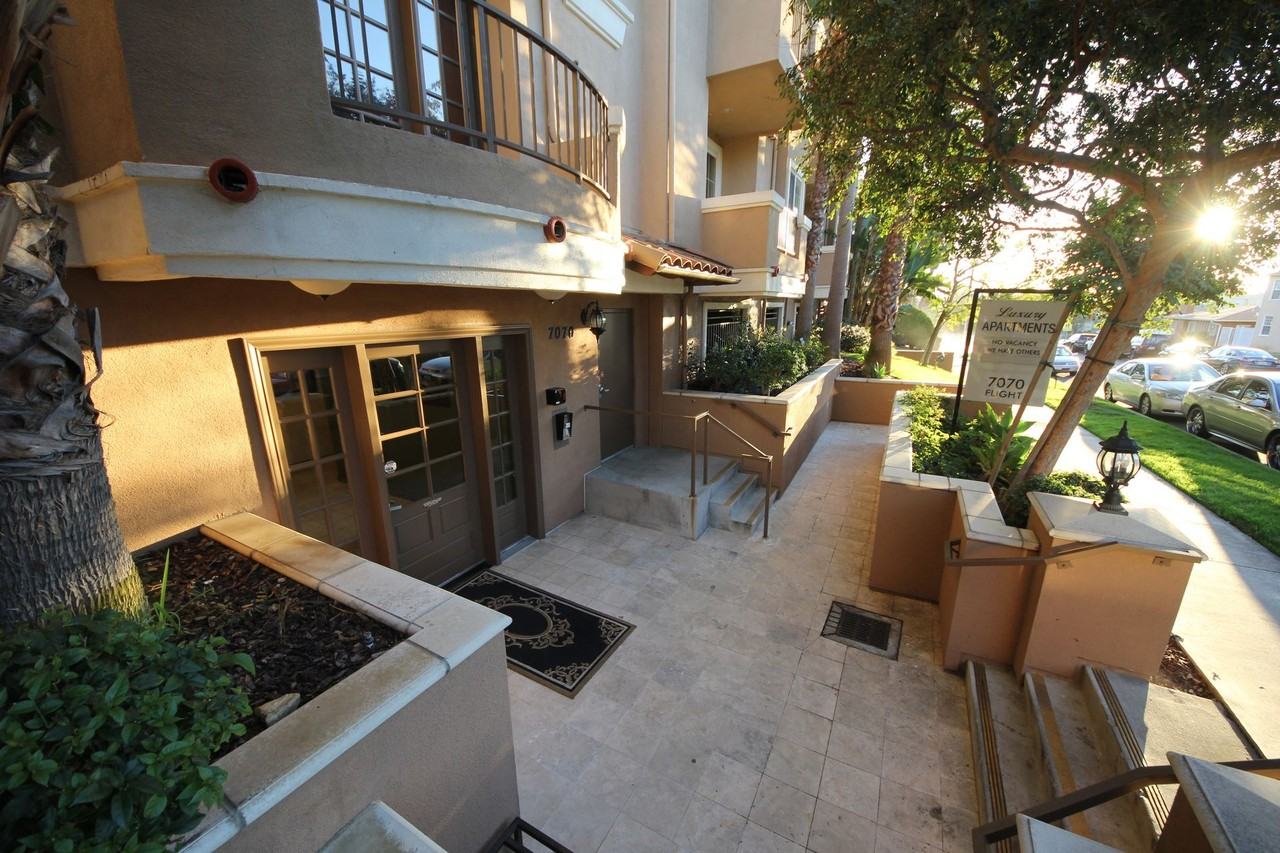 7070 Flight - Photo 2 of 3