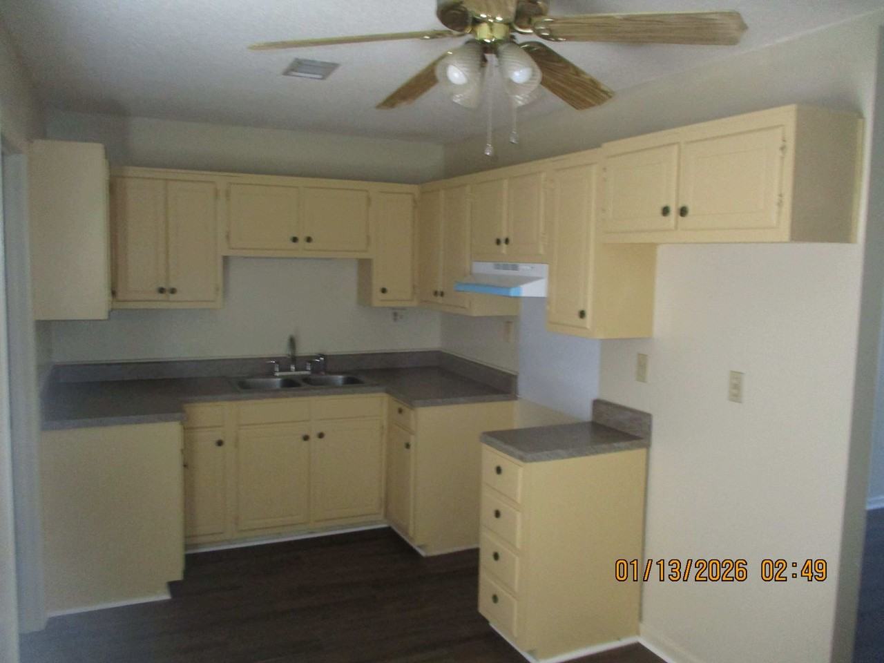 663 Pineview Ln Ne - Photo 2 of 6