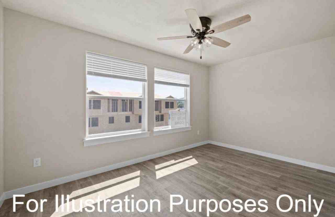 7869 28th Street - Photo 3 of 11