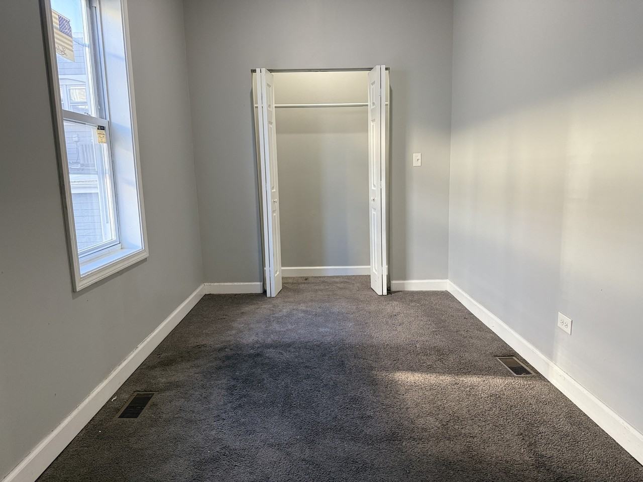 9605 S Avenue L #1F - Photo 7 of 10