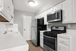 1111 17th St #D in Santa Monica - Photo 1 of 1