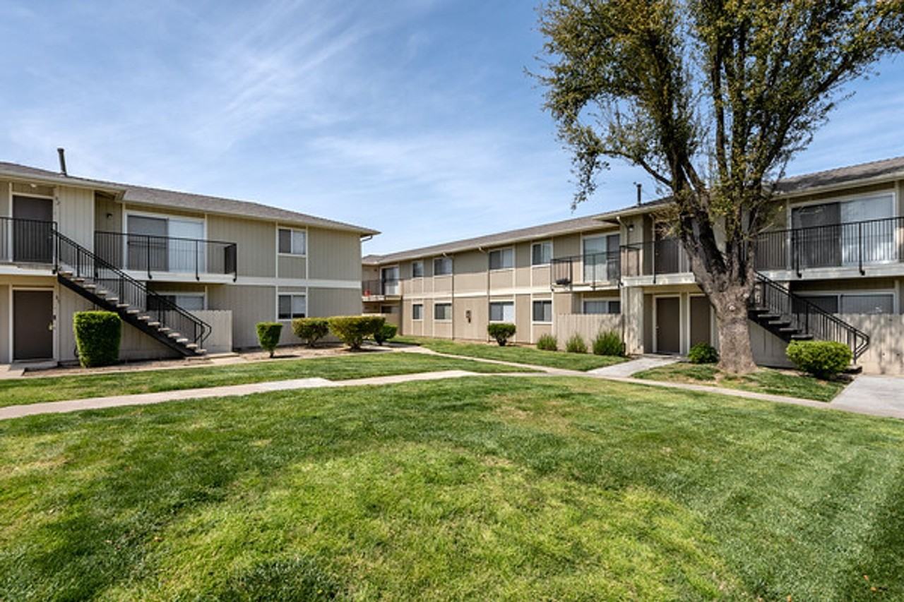 Heritage Apartments - Photo 5 of 19