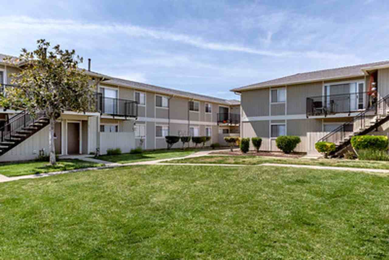 Heritage Apartments - Photo 6 of 19