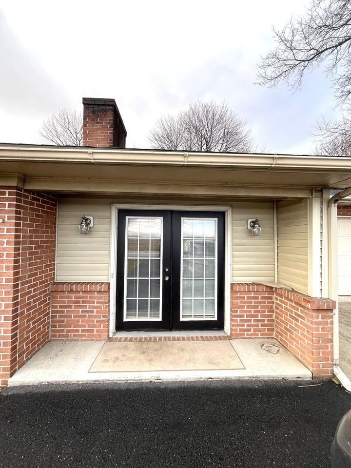 5047 Cumberland Hwy - Photo 5 of 50