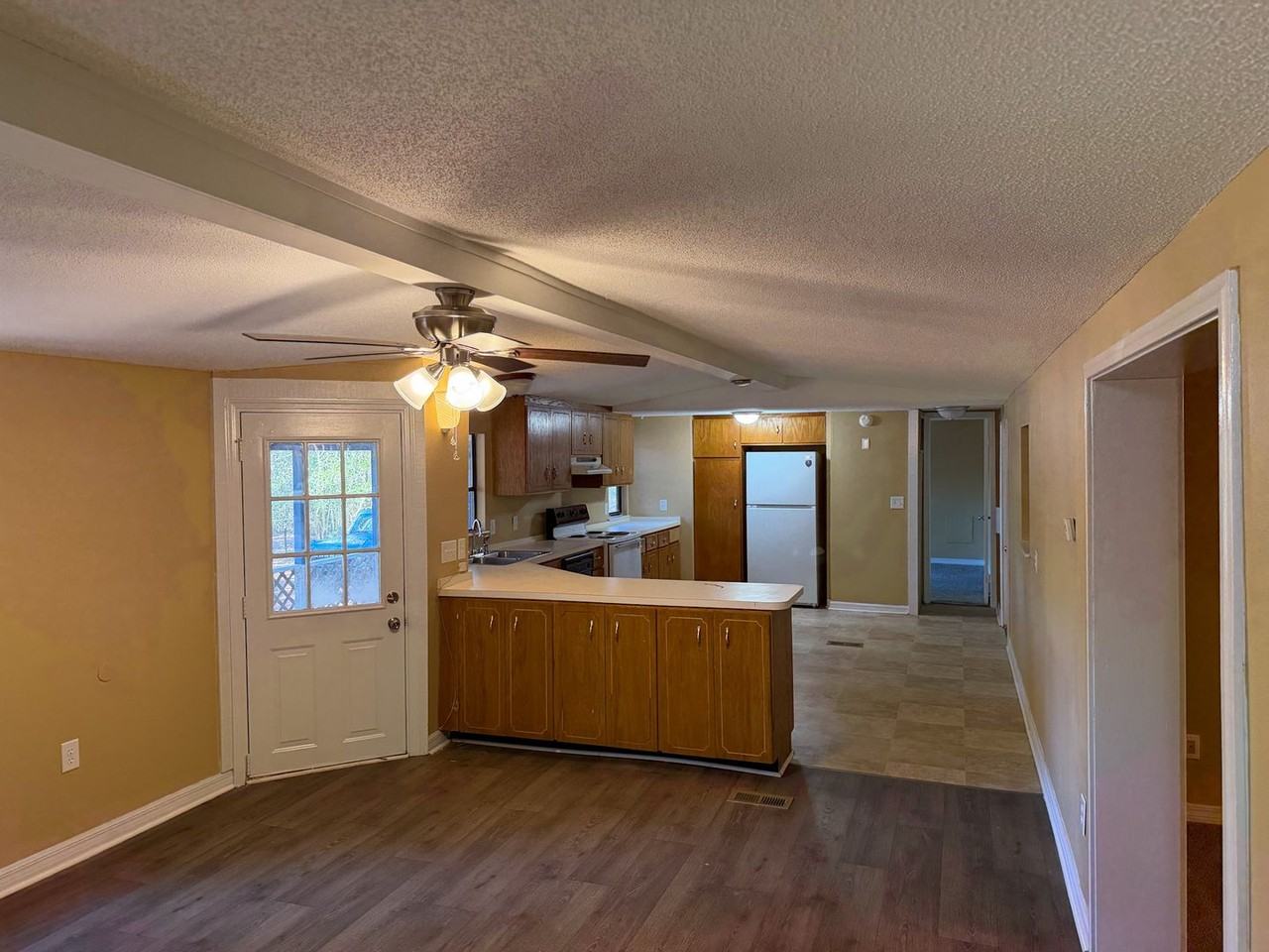 6117 Clover St - Photo 2 of 12