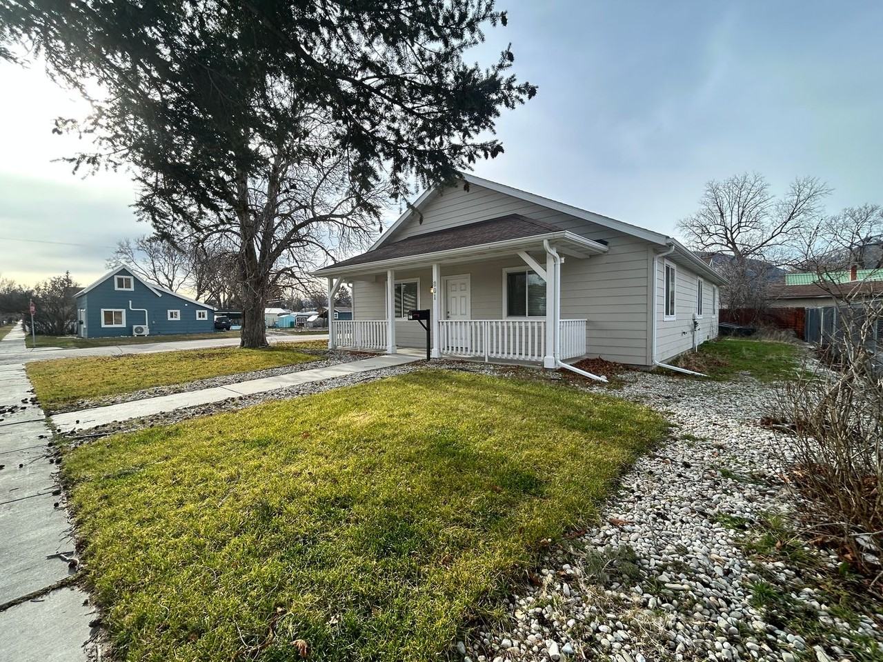 801 N 4th St - Photo 4 of 47