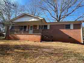 17 Wintergreen Ln - Photo 1 of 1