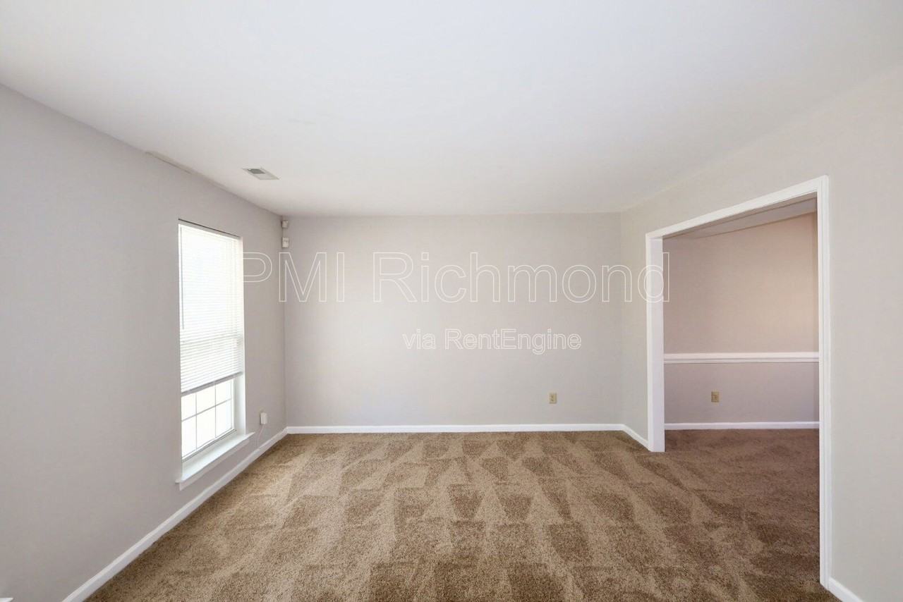 1100 Lorieville Ln - Photo 3 of 32