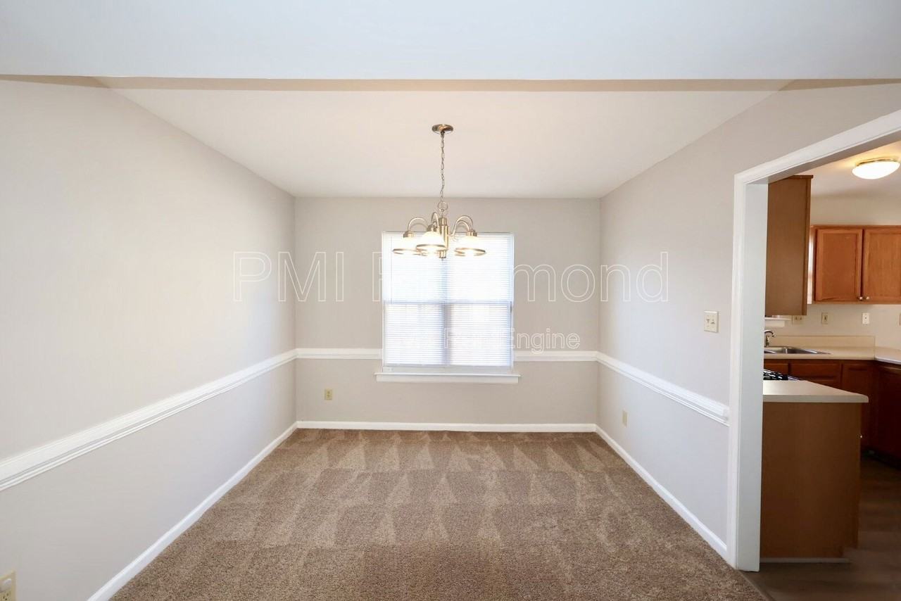 1100 Lorieville Ln - Photo 5 of 32