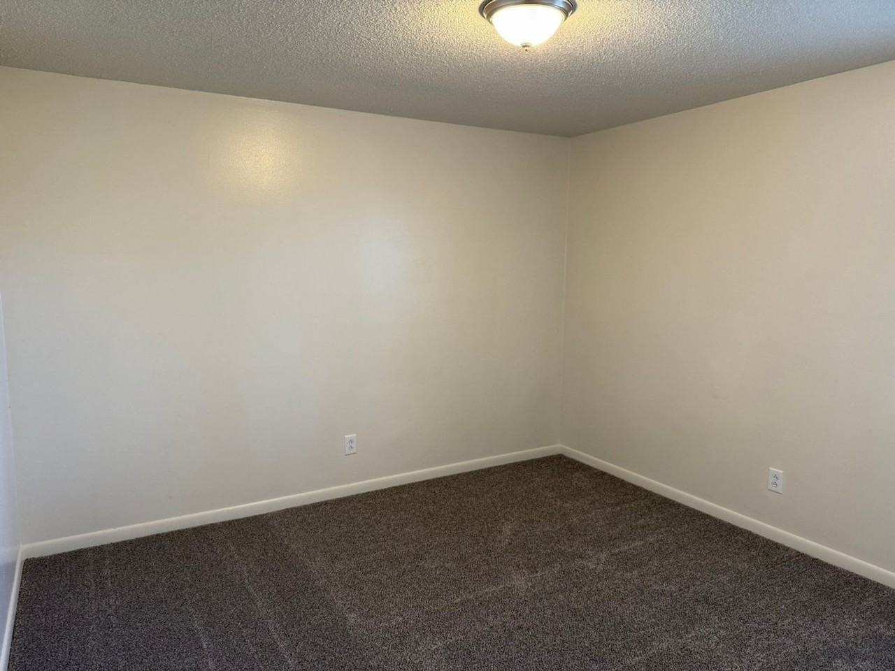 4409 Bruhin Rd #7 - Photo 6 of 23