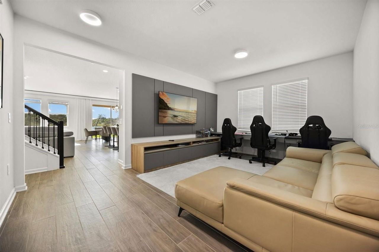 11115 Great Rock St - Photo 6 of 34