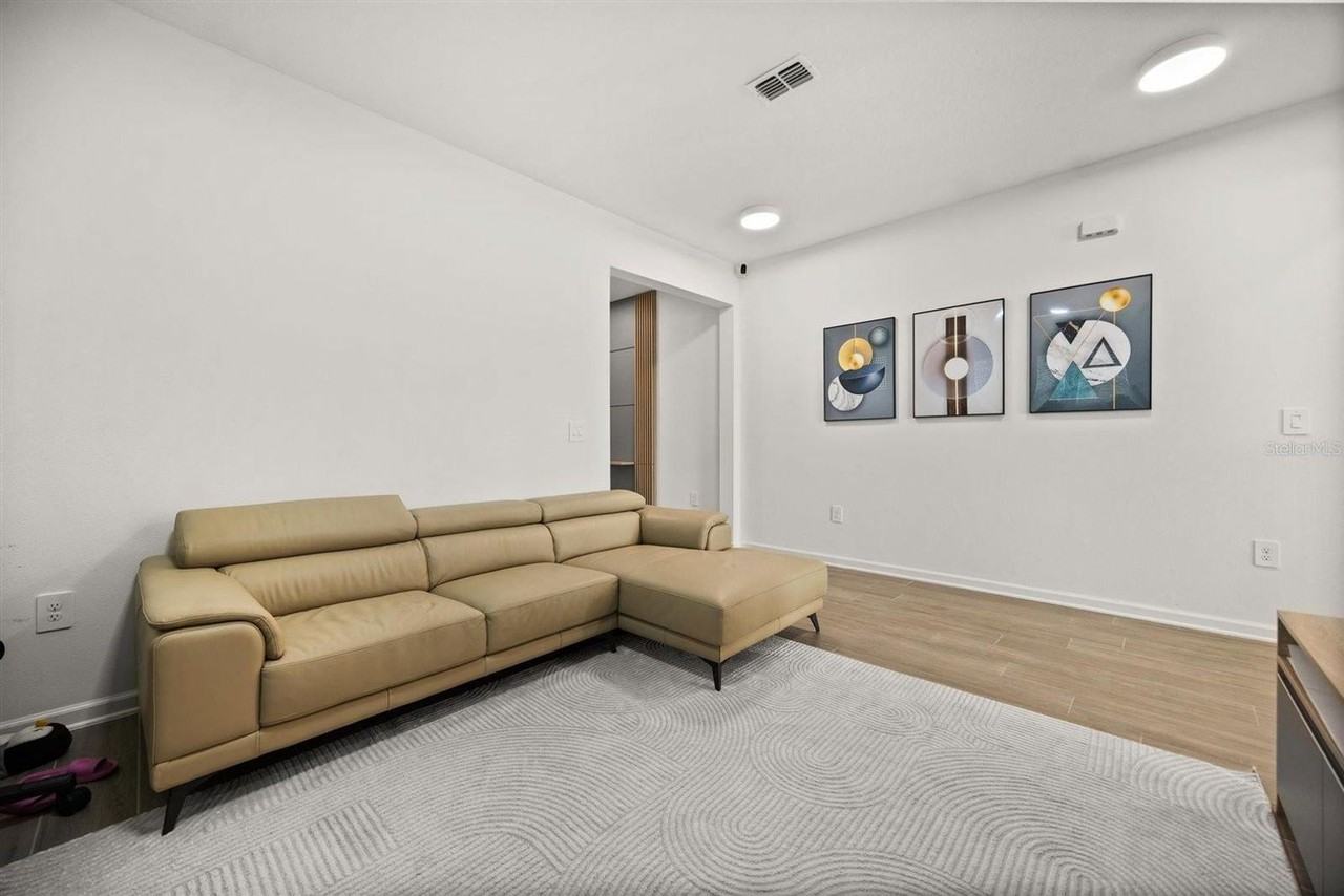 11115 Great Rock St - Photo 7 of 34