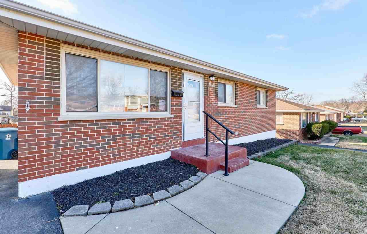 9530 Cote Brilliante Ave - Photo 5 of 32