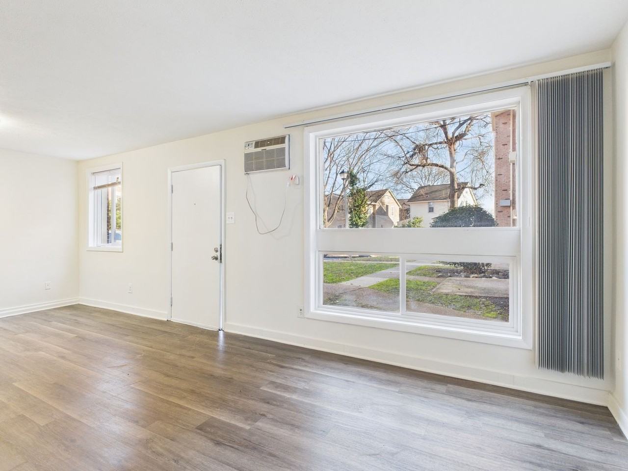 3206 Midlothian Tpke #I - Photo 2 of 7