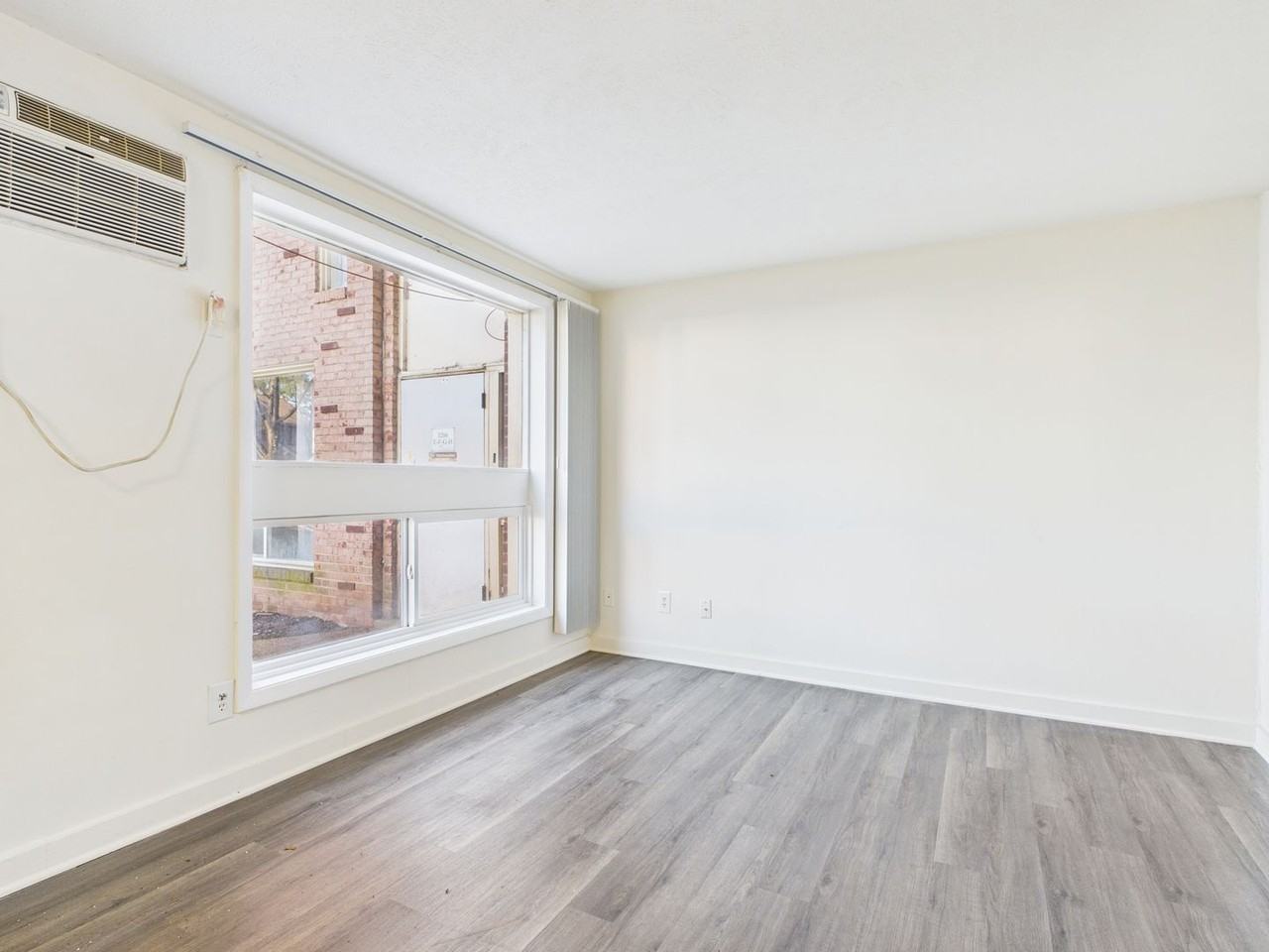 3206 Midlothian Tpke #I - Photo 3 of 7