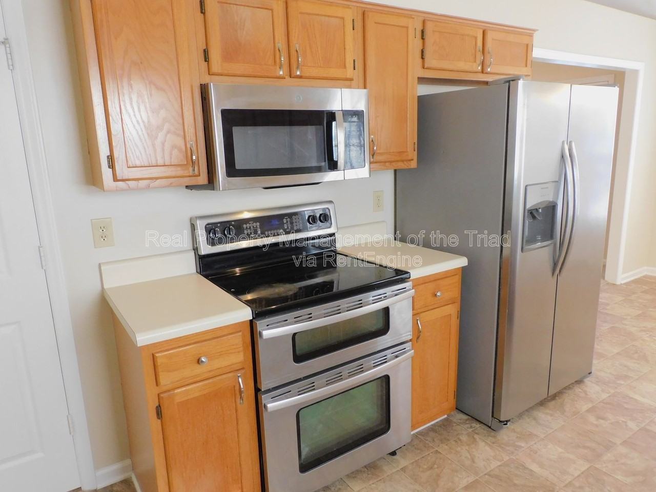 600 Pecan Ridge Cir - Photo 5 of 27