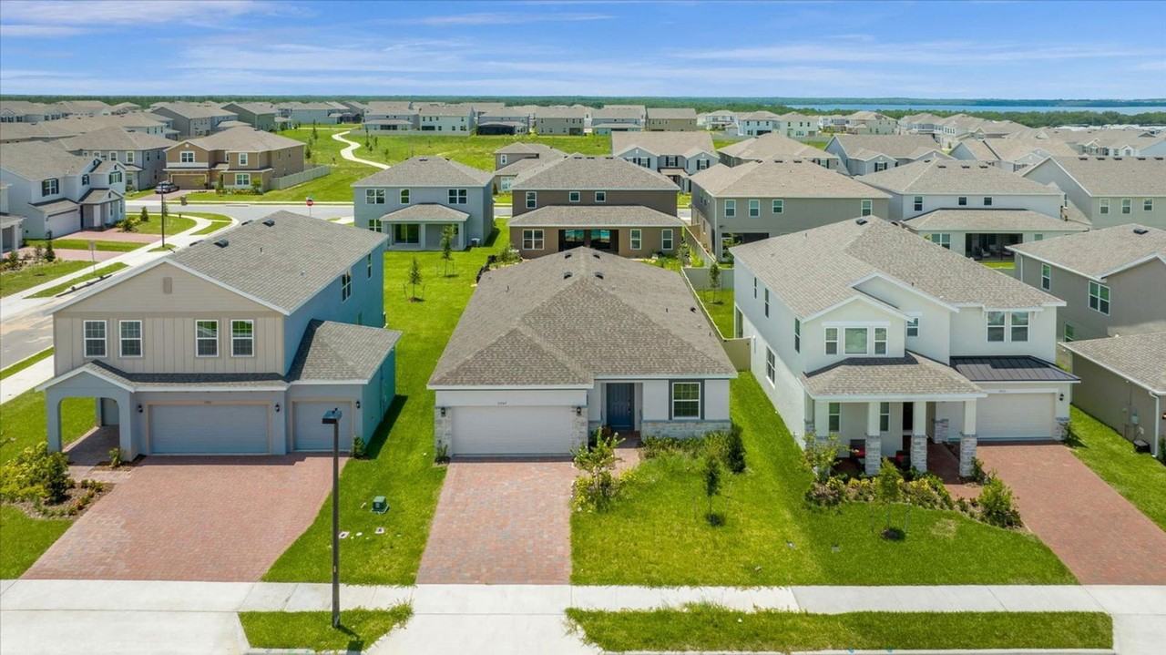 7707 Scicli Way - Photo 2 of 25