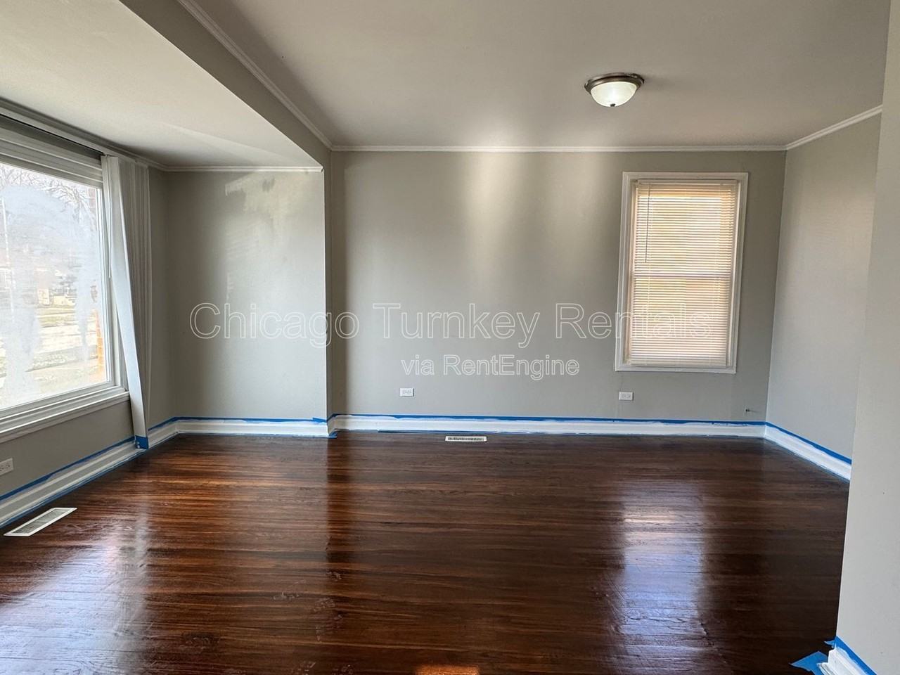 14231 Dobson Ave - Photo 4 of 15