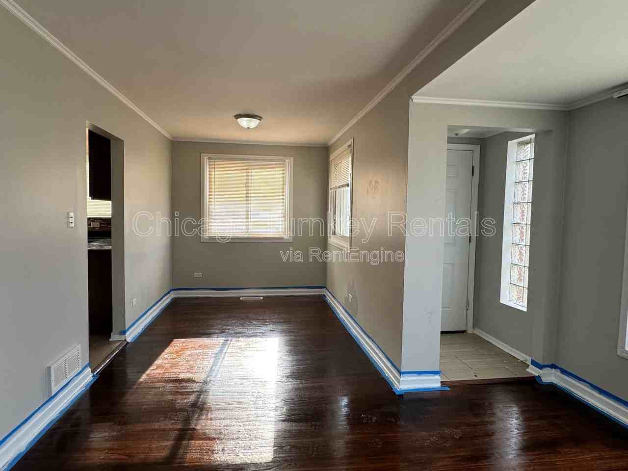 14231 Dobson Ave - Photo 6 of 15