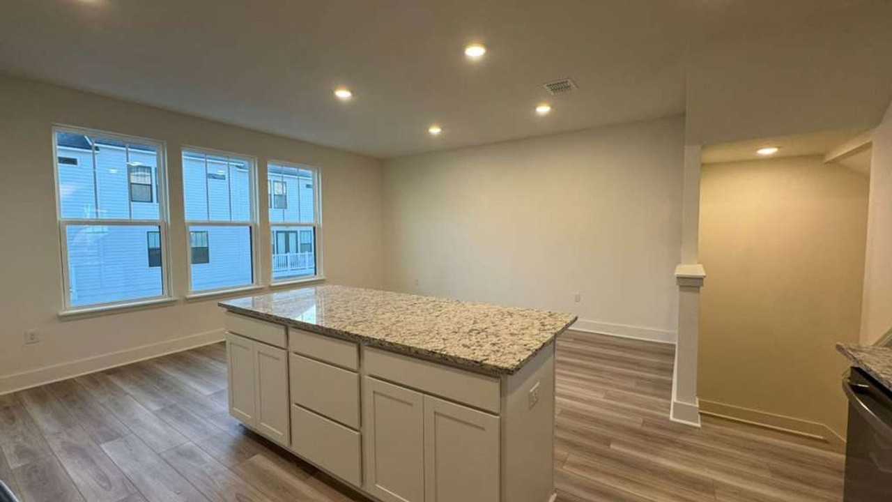 15244 Groveside Rd - Photo 7 of 27