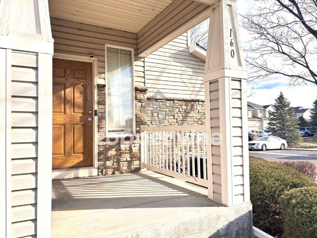 160 Alyssum Dr - Photo 4 of 30