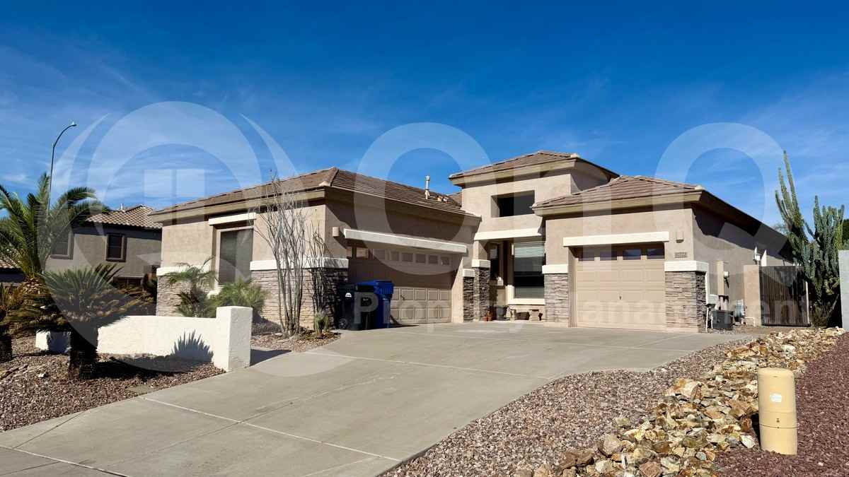 10722 E Lobo Ave - Photo 2 of 23