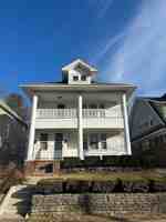 featured image of 1439 Vassar Dr