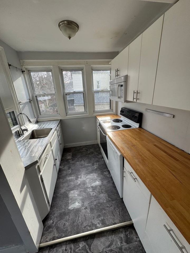 529 Ohio River Blvd - Photo 4 of 17