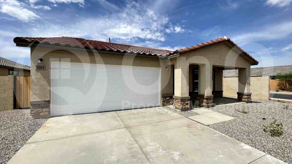 2064 E Velvet Pl - Photo 2 of 12