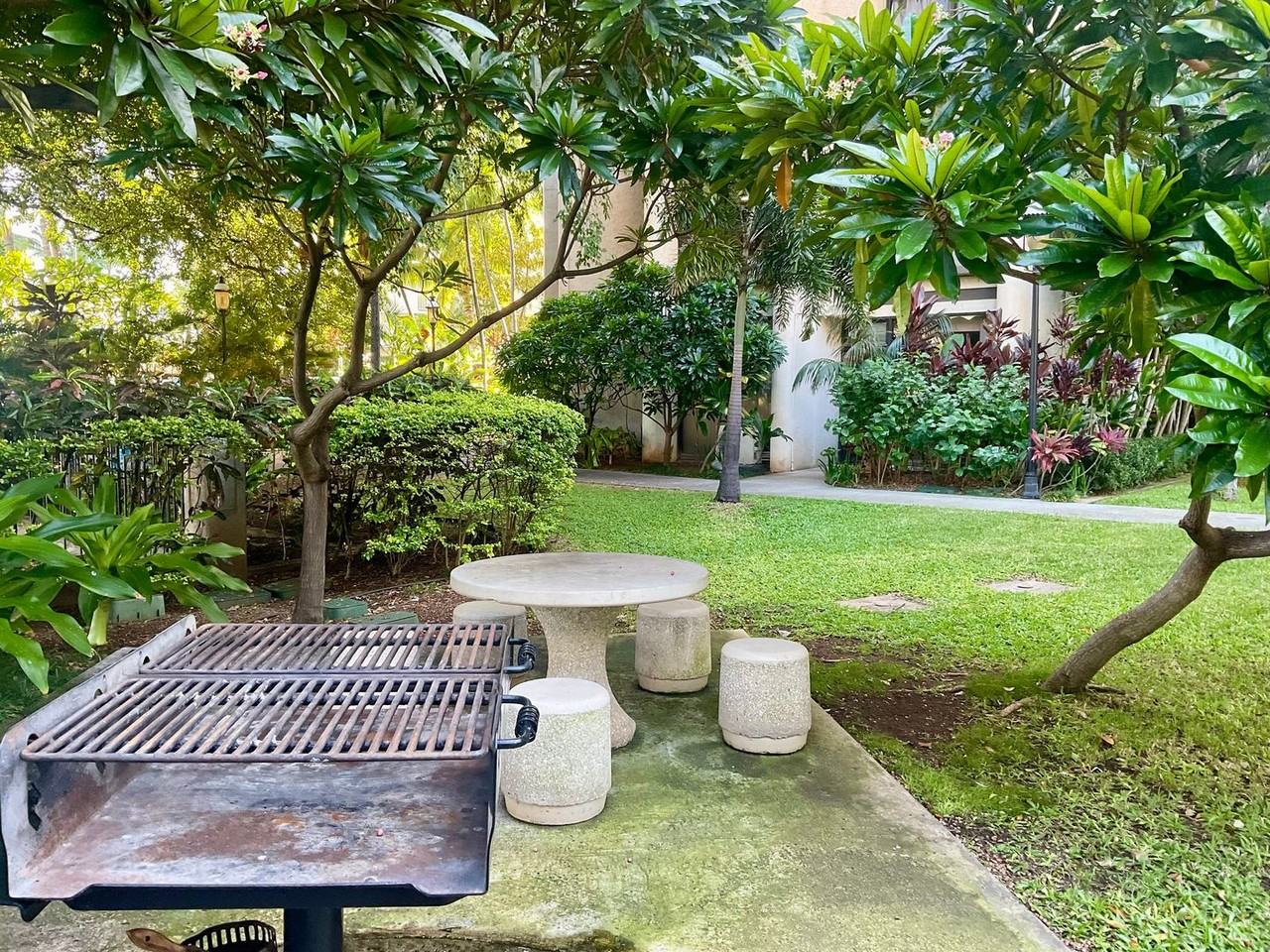 300 Nanu St #I905 - Photo 7 of 28