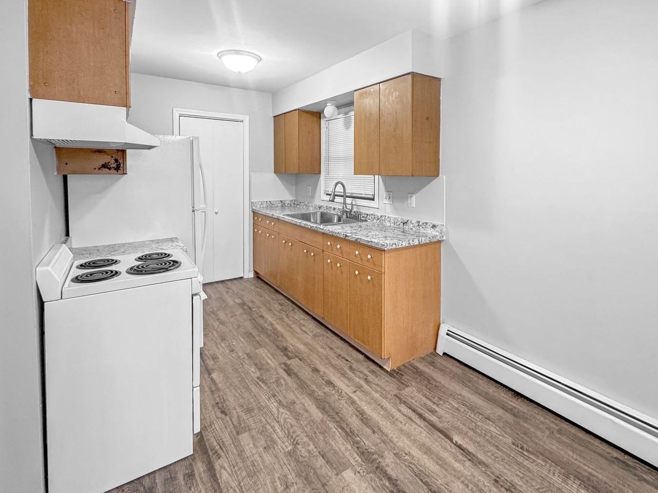 3111 Hubal Ave Sw - Photo 3 of 9