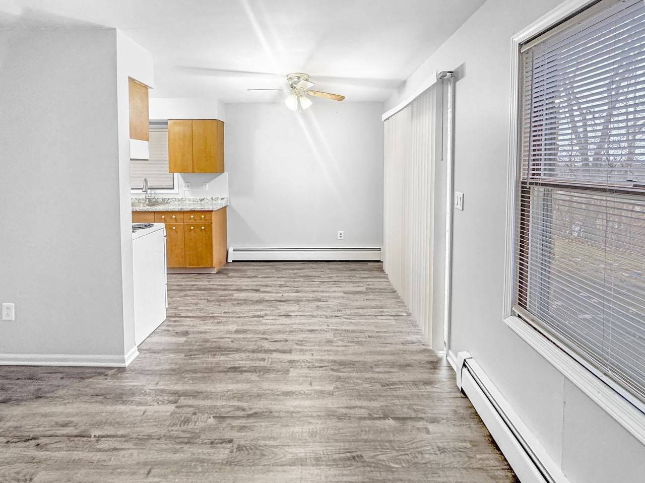 3111 Hubal Ave Sw - Photo 4 of 9