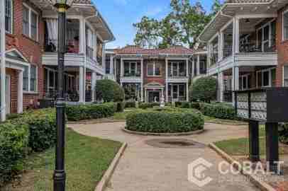 305 E Ponce De Leon Ave #E2