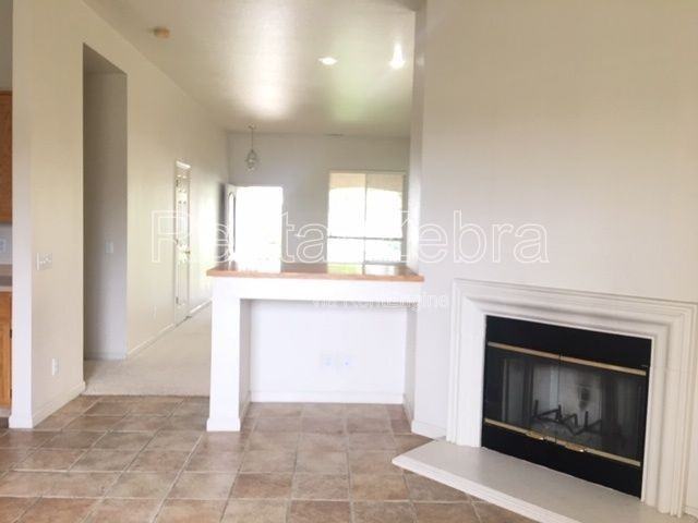 1896 Edgewood Ct - Photo 6 of 16