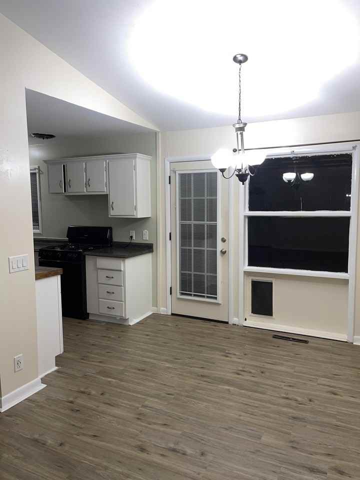 6558 College Dr - Photo 3 of 25