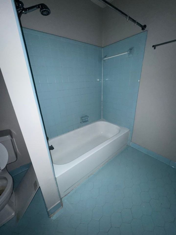 4536 Glenda Ln - Photo 3 of 19