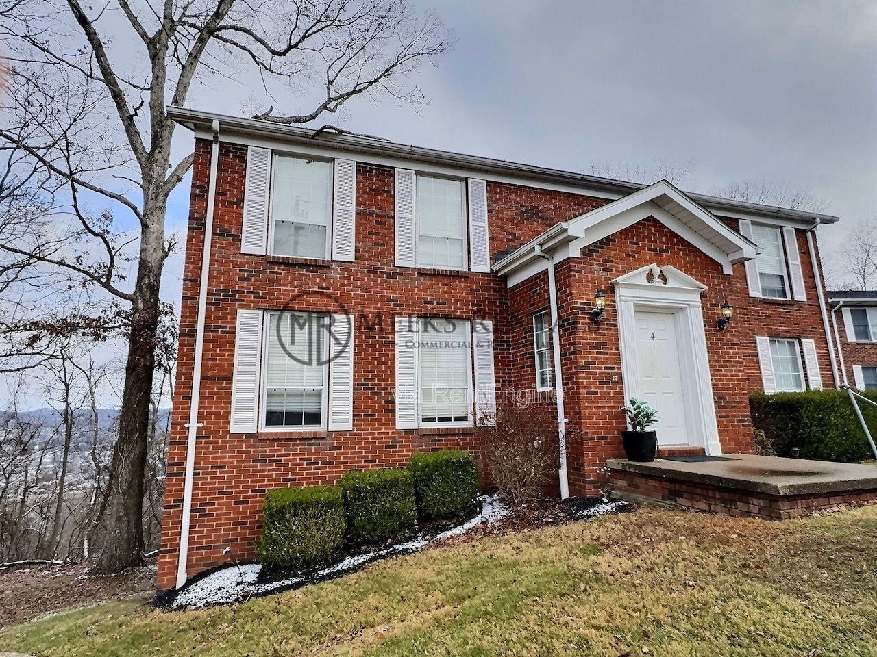 4B Dalton Way - Photo 2 of 10