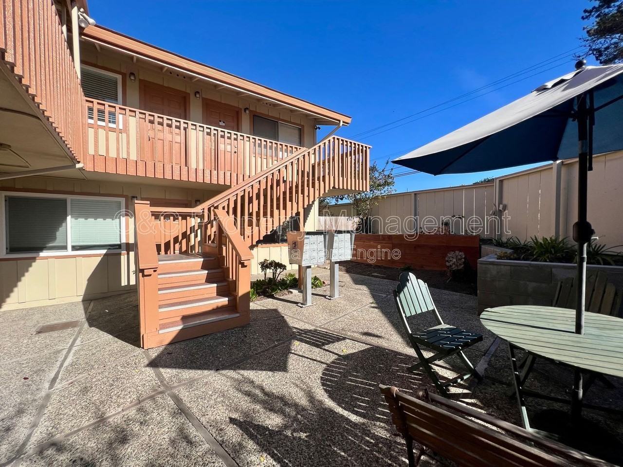 1191 Noche Buena St #F - Photo 2 of 2