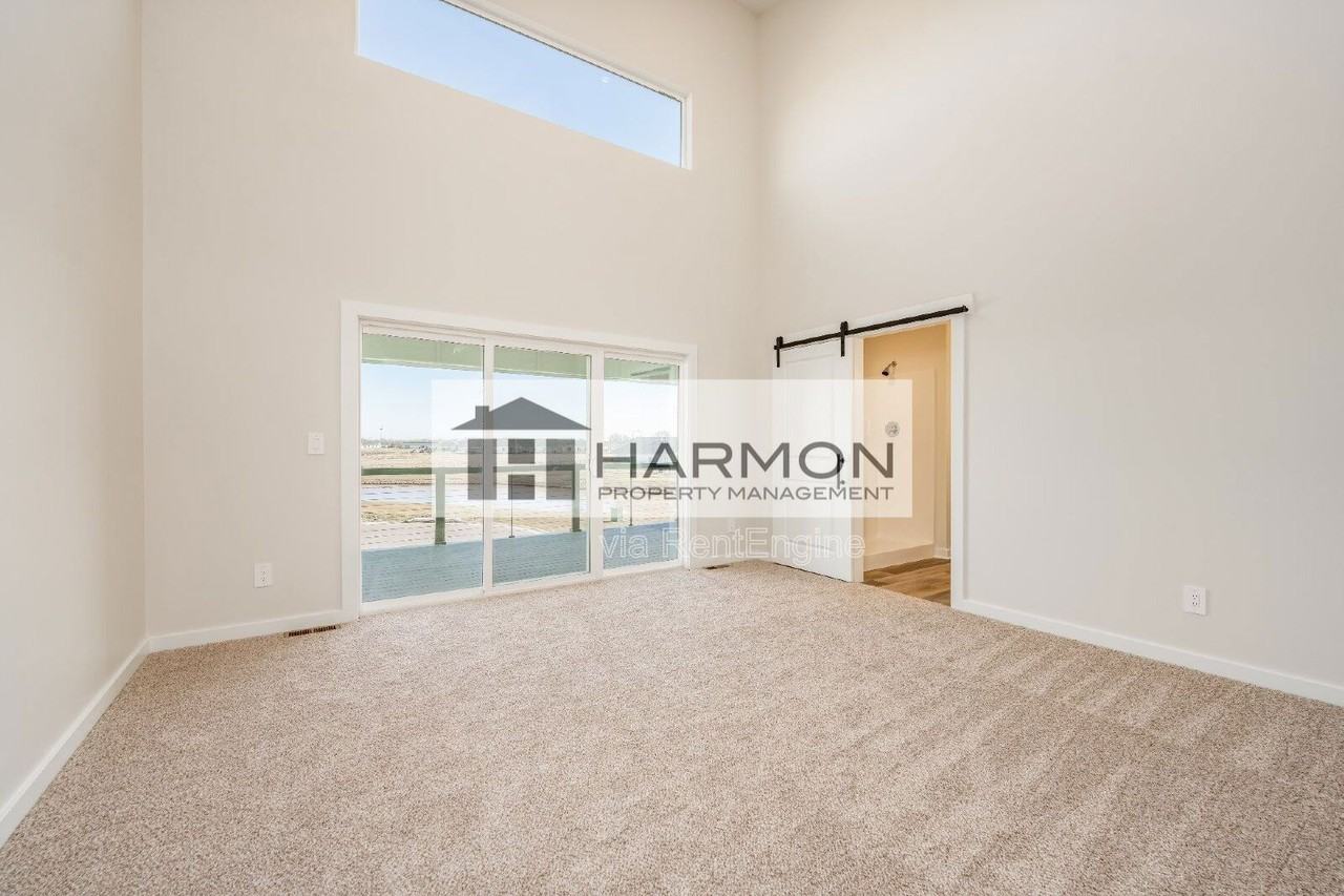 2078 N Reece Ct - Photo 7 of 16