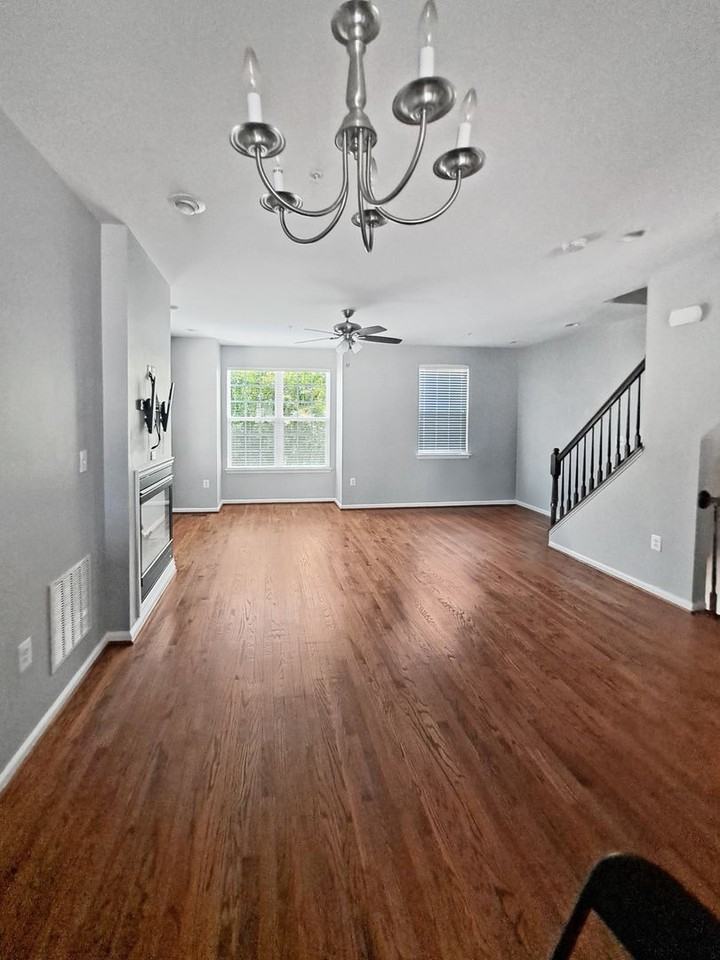 1701 Walcott Ln - Photo 6 of 35