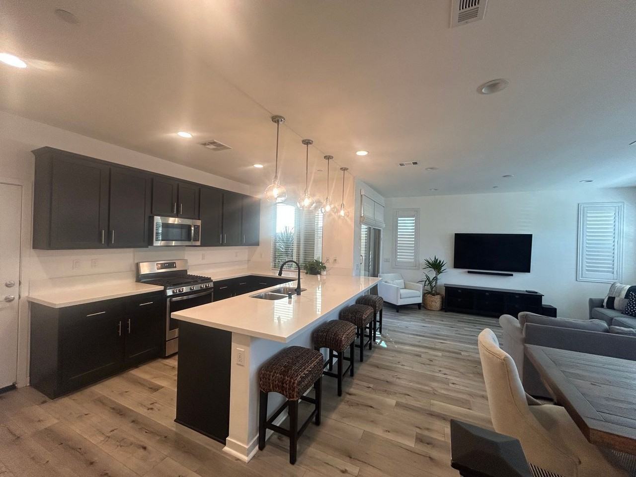 4232 Powell Way #101 - Photo 4 of 36