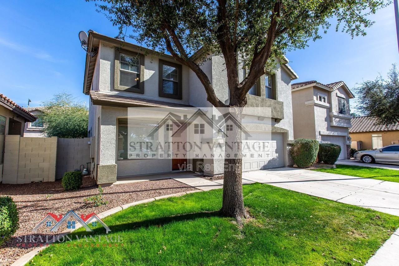 1247 S Emmett Dr - Photo 3 of 42