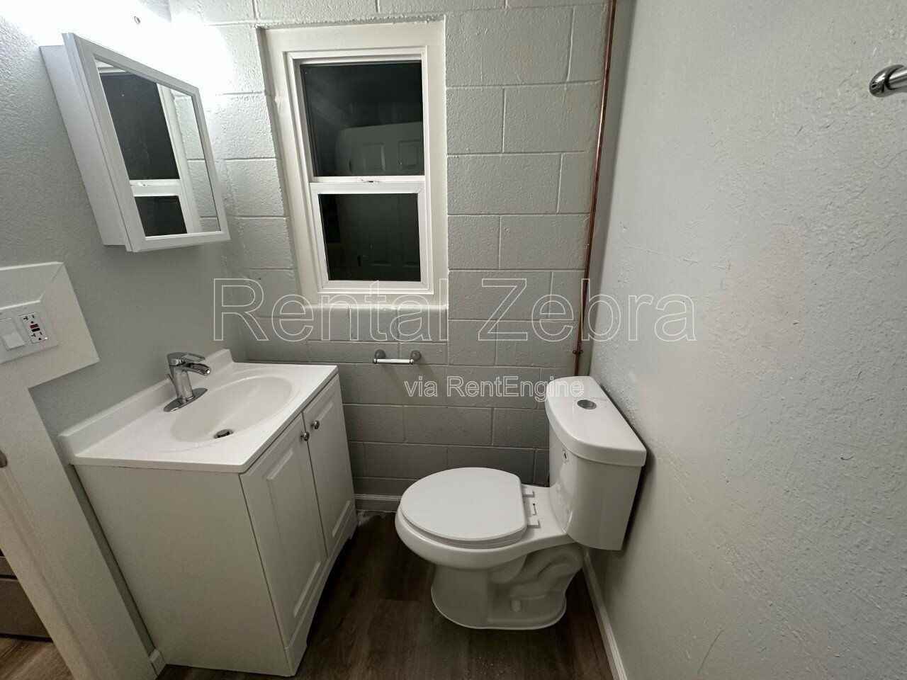 8301 Trout Ave #11 - Photo 7 of 9