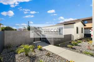 featured image of 1638 Elm Ave #2