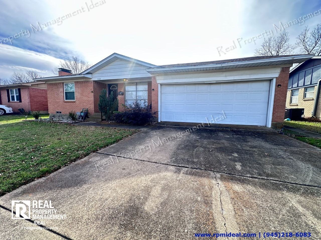 1122 Bowie St - Photo 2 of 39