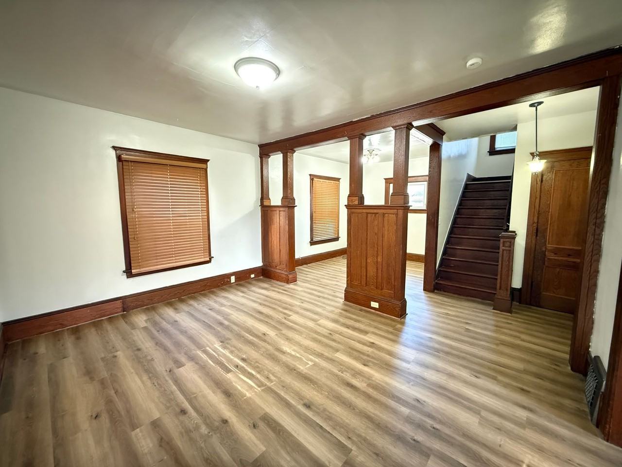 110 W High St - Photo 4 of 29